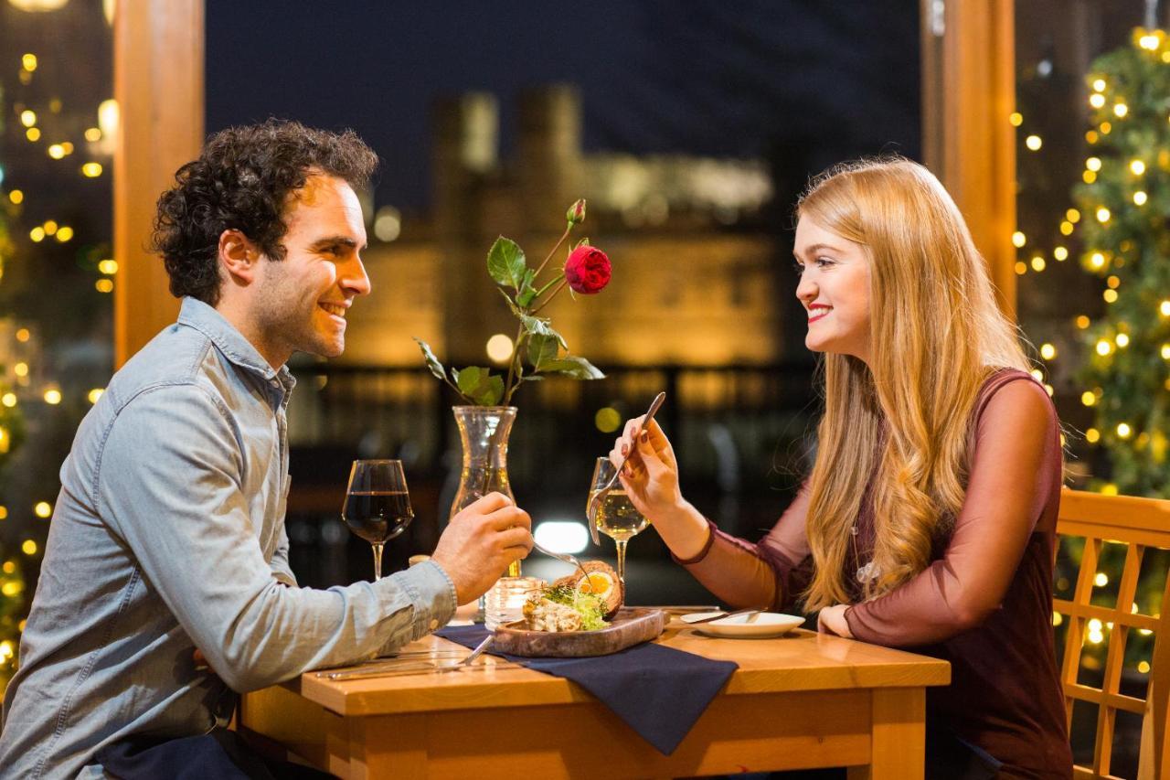 Leeds Castle Maiden'S Tower Bed & Breakfast Maidstone Ngoại thất bức ảnh